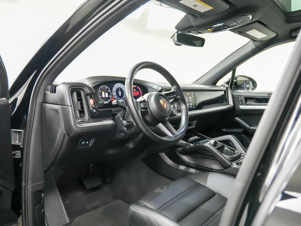 Certified 2024 Porsche Cayenne SUV