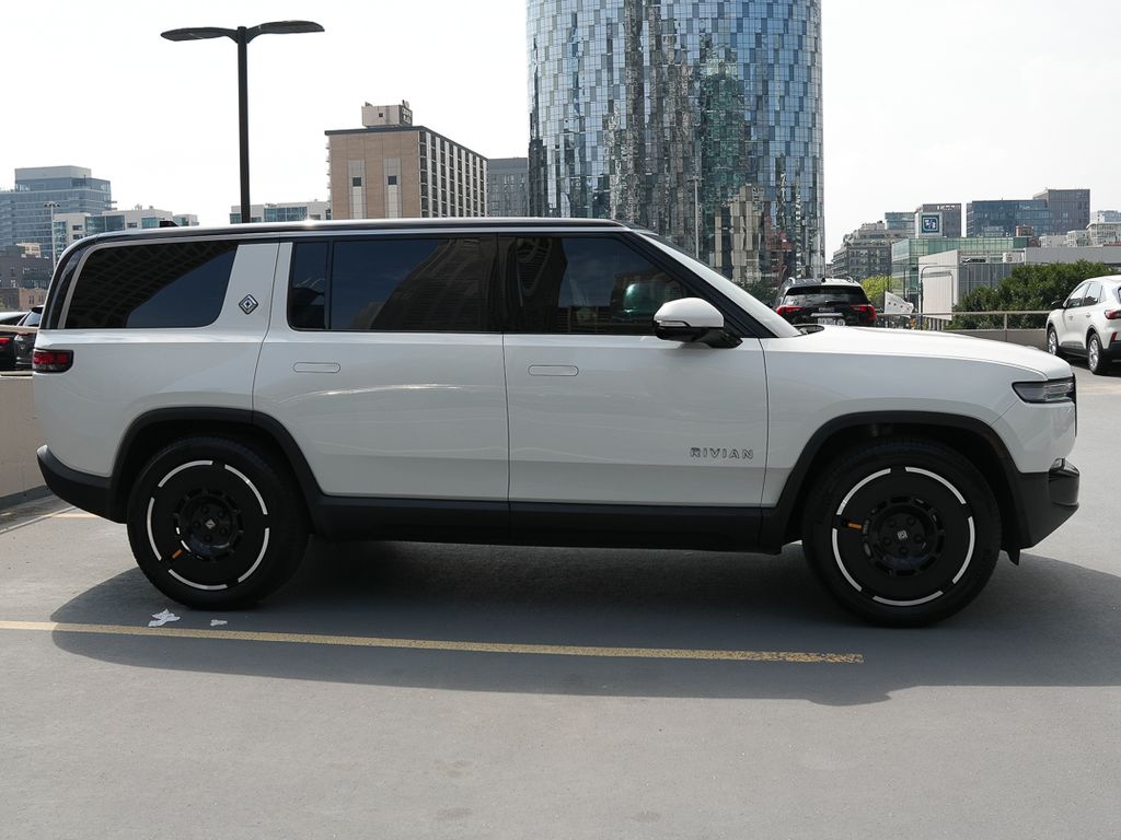 Used 2025 Rivian R1S Adventure with VIN 7PDSGBBA3SN051156 for sale in Chicago, IL