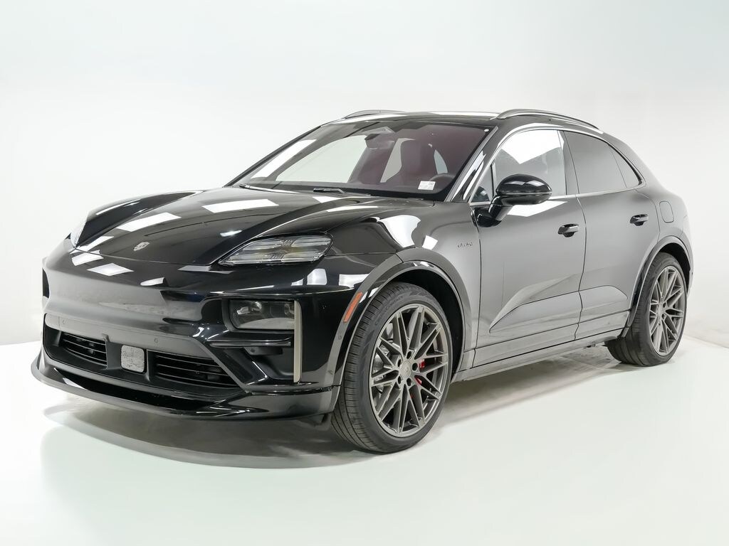 New 2026 Porsche Macan Electric Turbo SUV