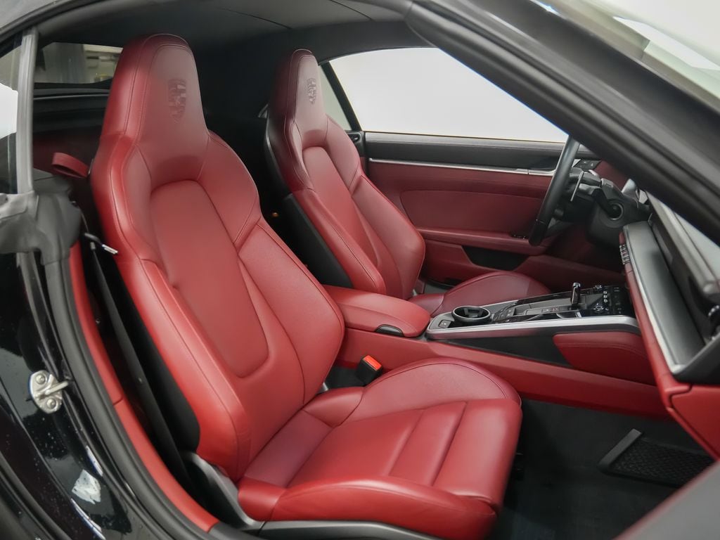 2023 Porsche 911 Turbo - Photo 17