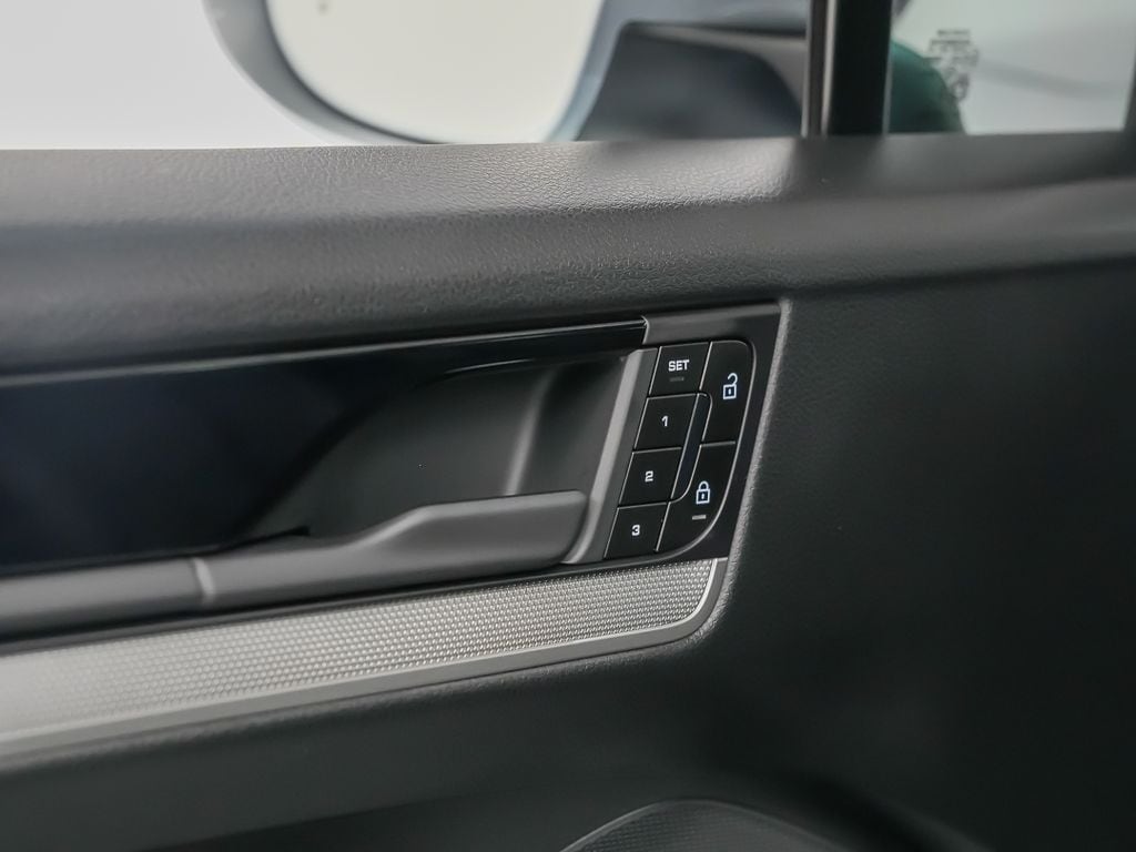 2026 Porsche Cayenne Coupe S - Photo 20