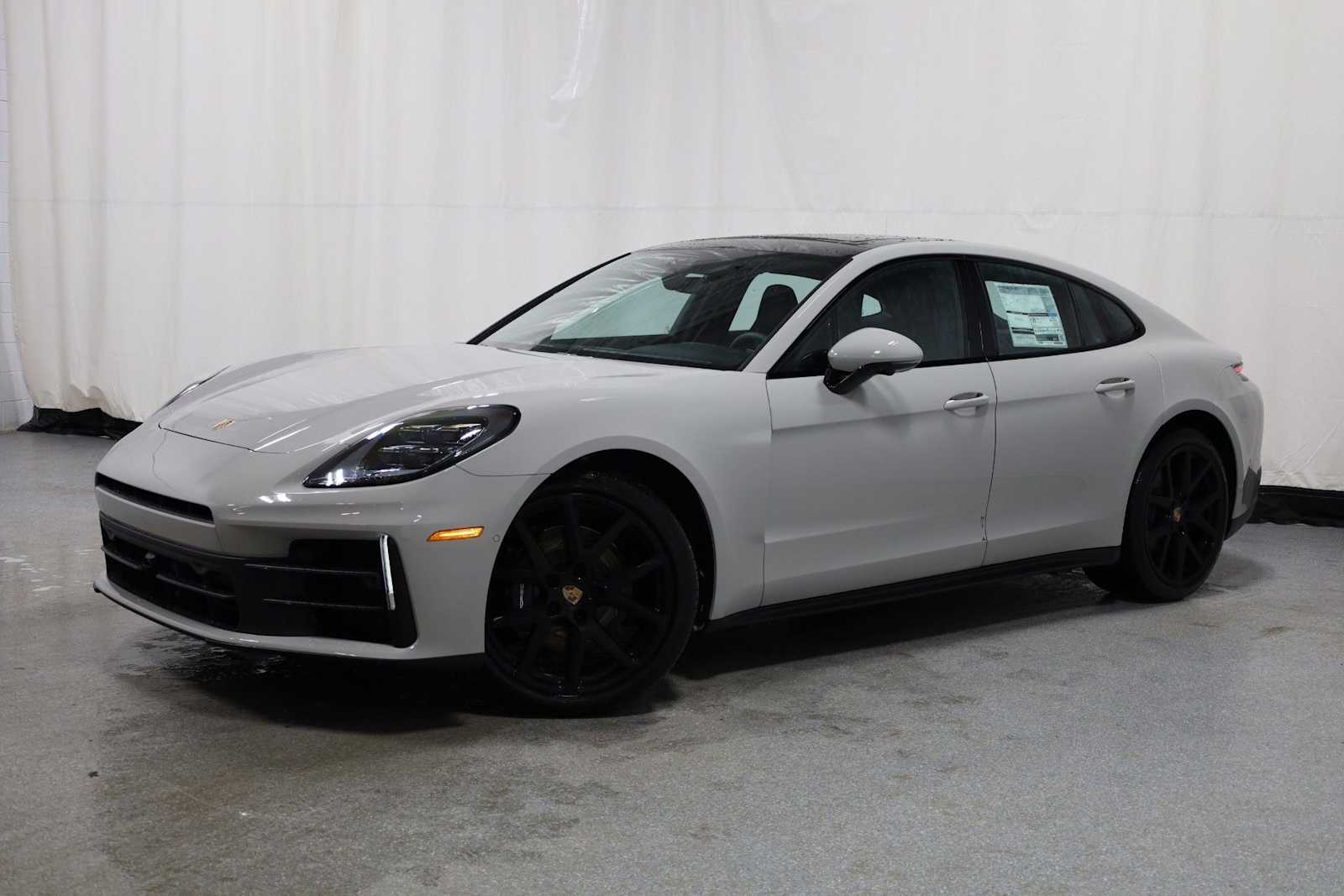 2026 Porsche Panamera