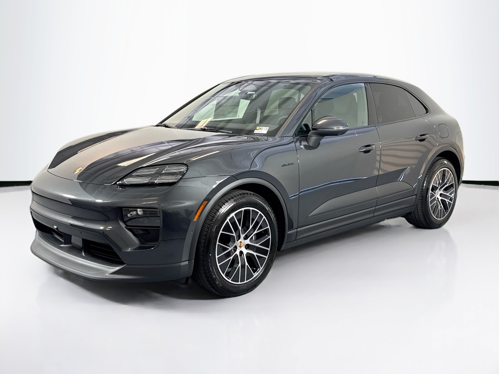  Porsche Macan Electric