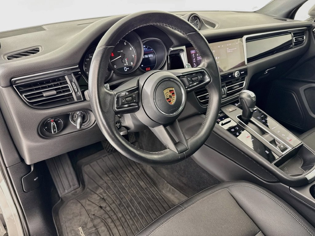 Certified 2023 Porsche Macan SUV
