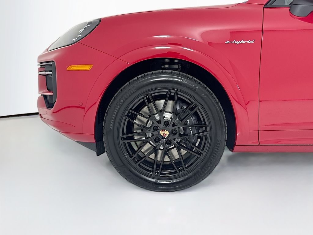 2026 Porsche Cayenne Coupe E-Hybrid - Photo 33
