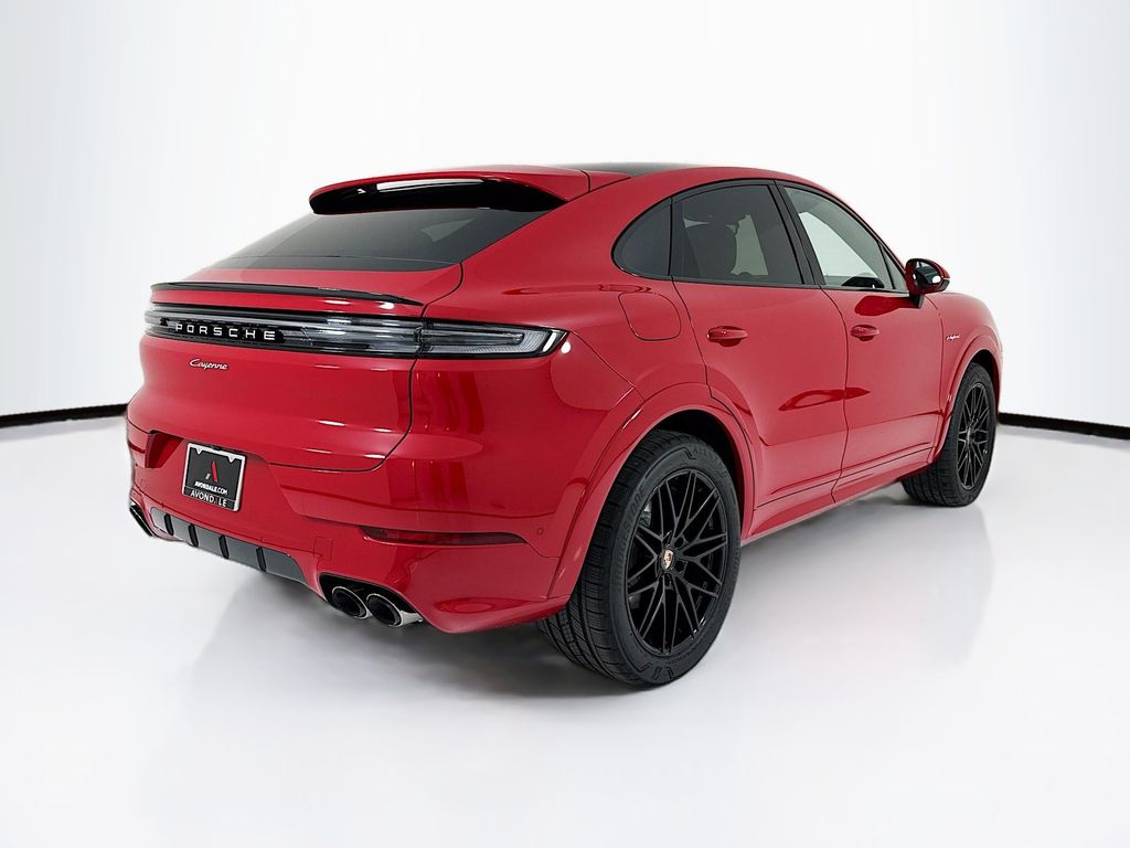 2026 Porsche Cayenne Coupe E-Hybrid - Photo 9