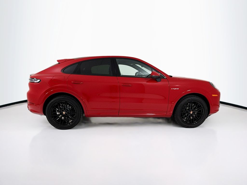 2026 Porsche Cayenne Coupe E-Hybrid - Photo 8