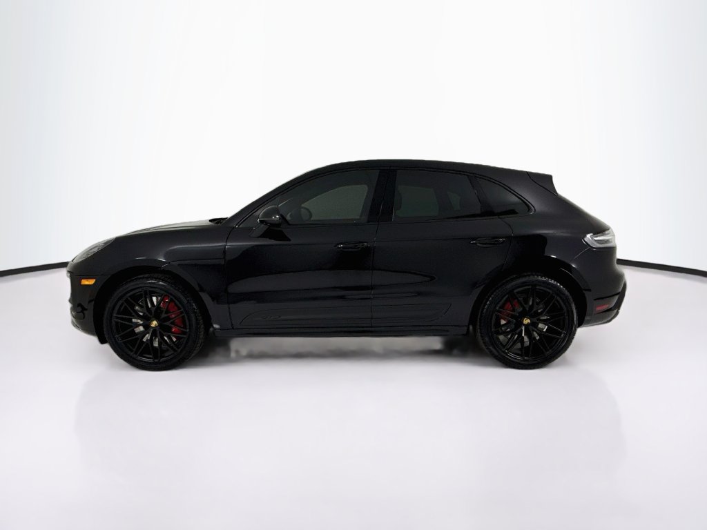 New 2026 Porsche Macan SUV