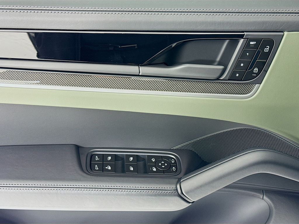 2026 Porsche Cayenne Coupe Base - Photo 11