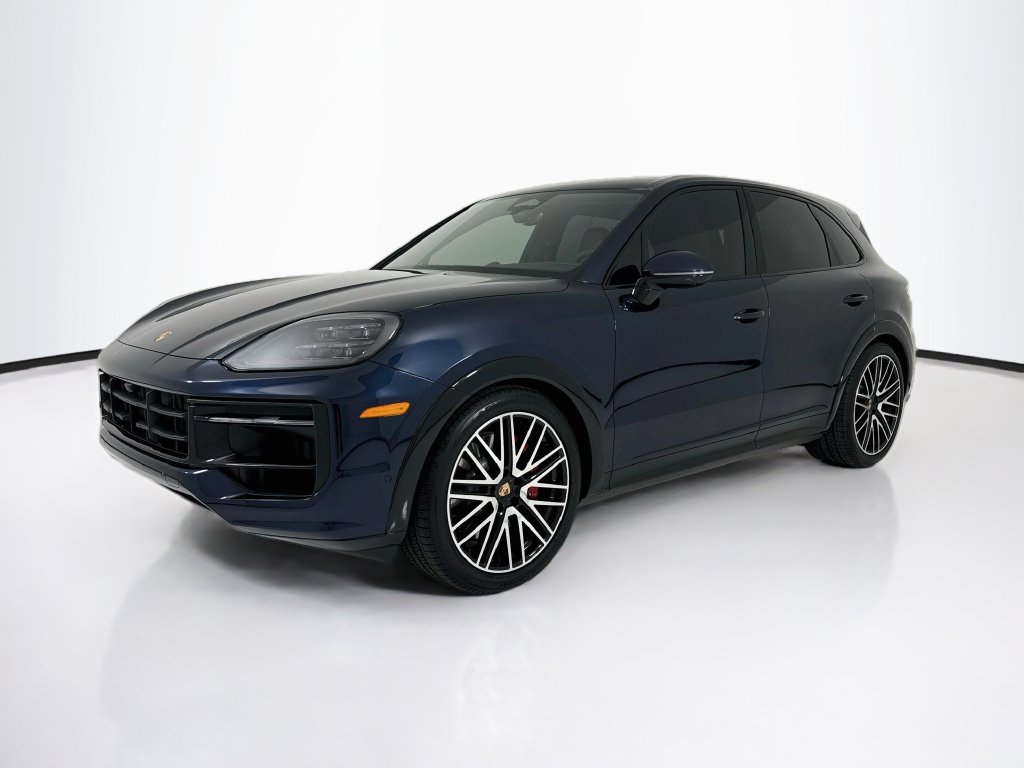  Porsche Cayenne GTS
