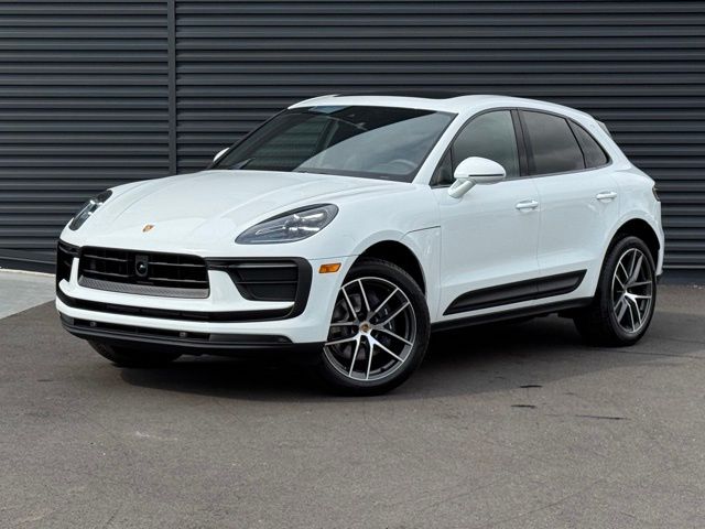 2026 Porsche Macan