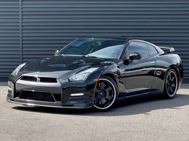 2014 Nissan GT-R Track Edition