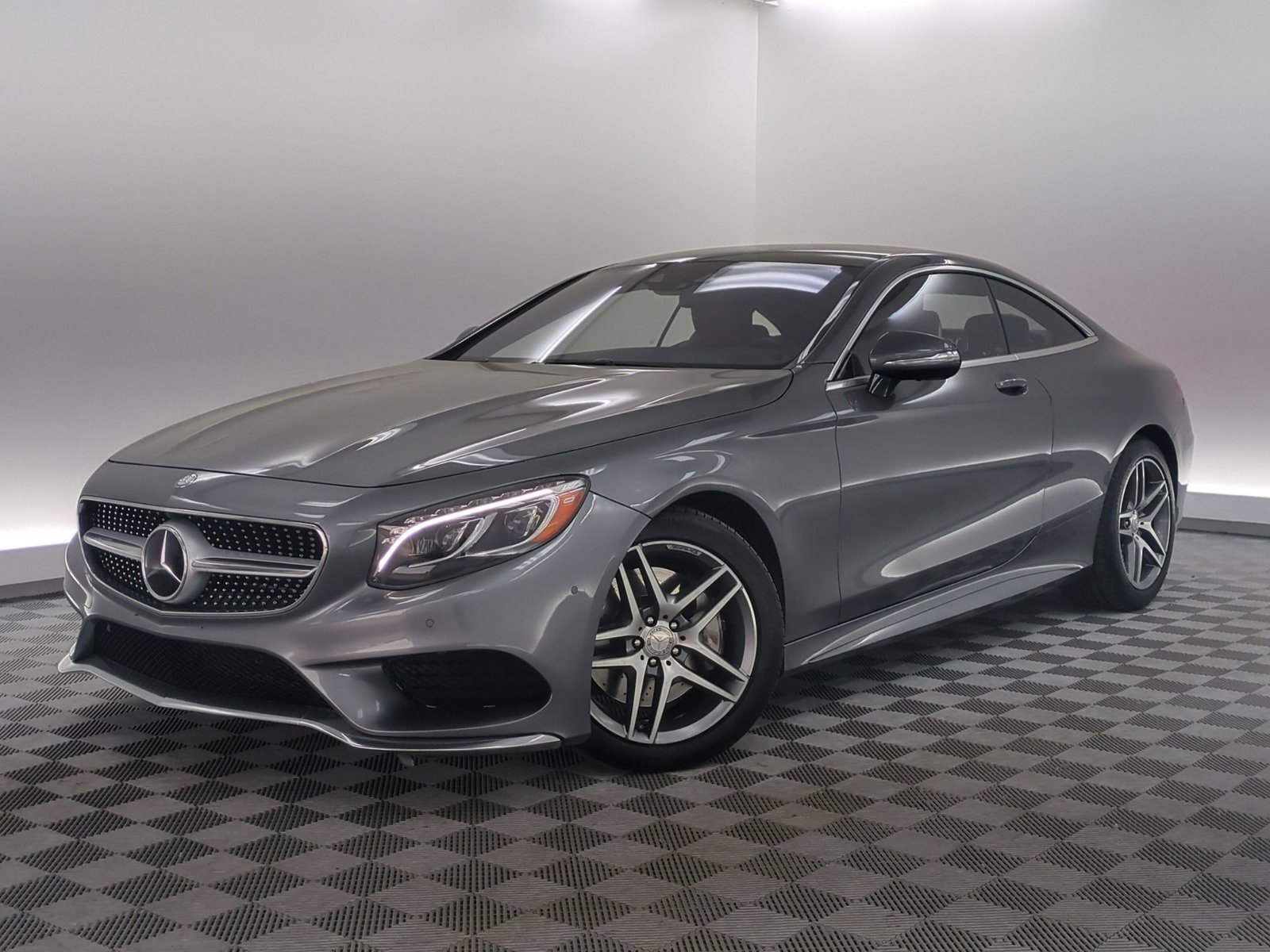 2016 Mercedes-Benz S-Class S550