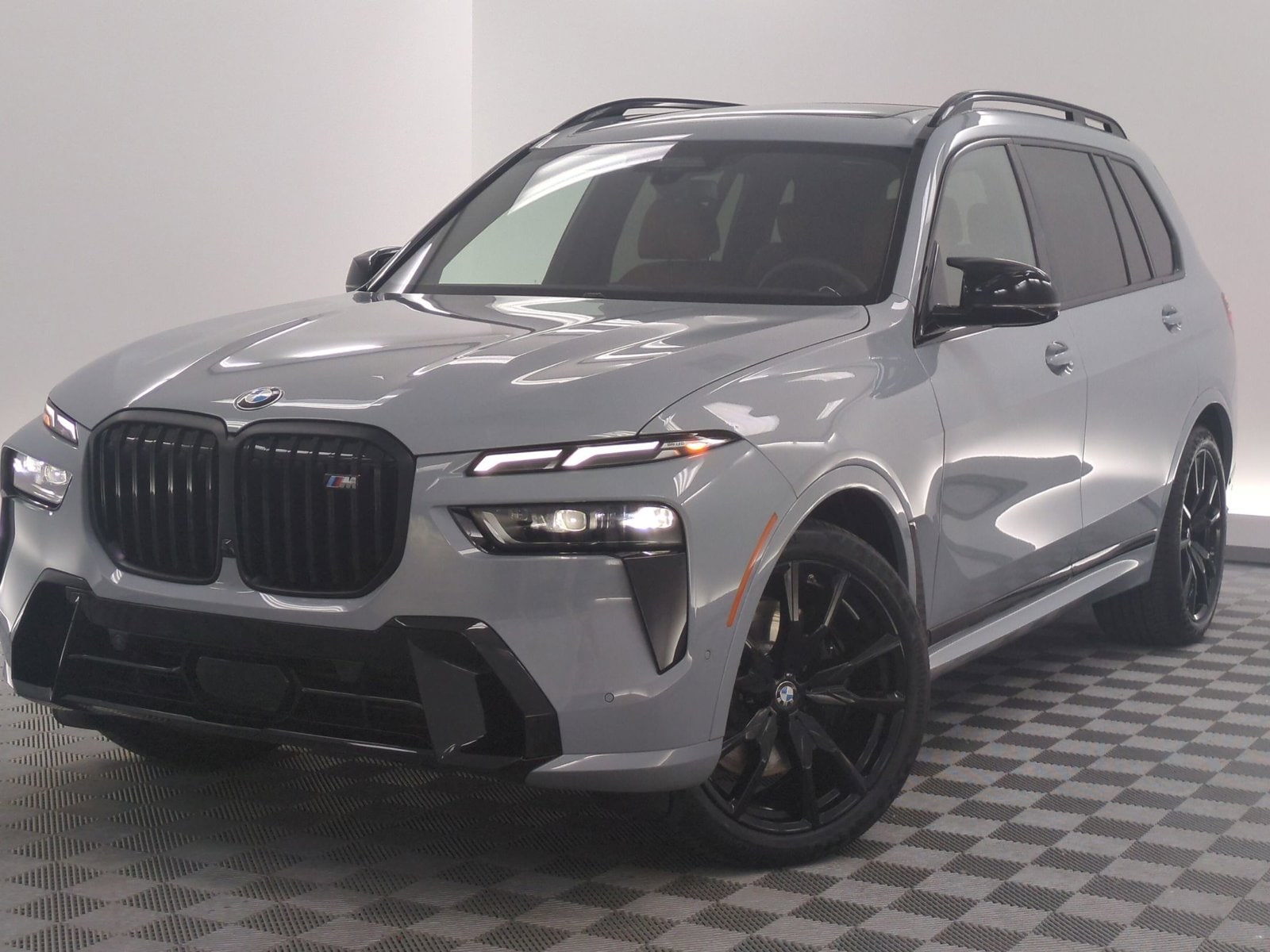 2024 BMW X7