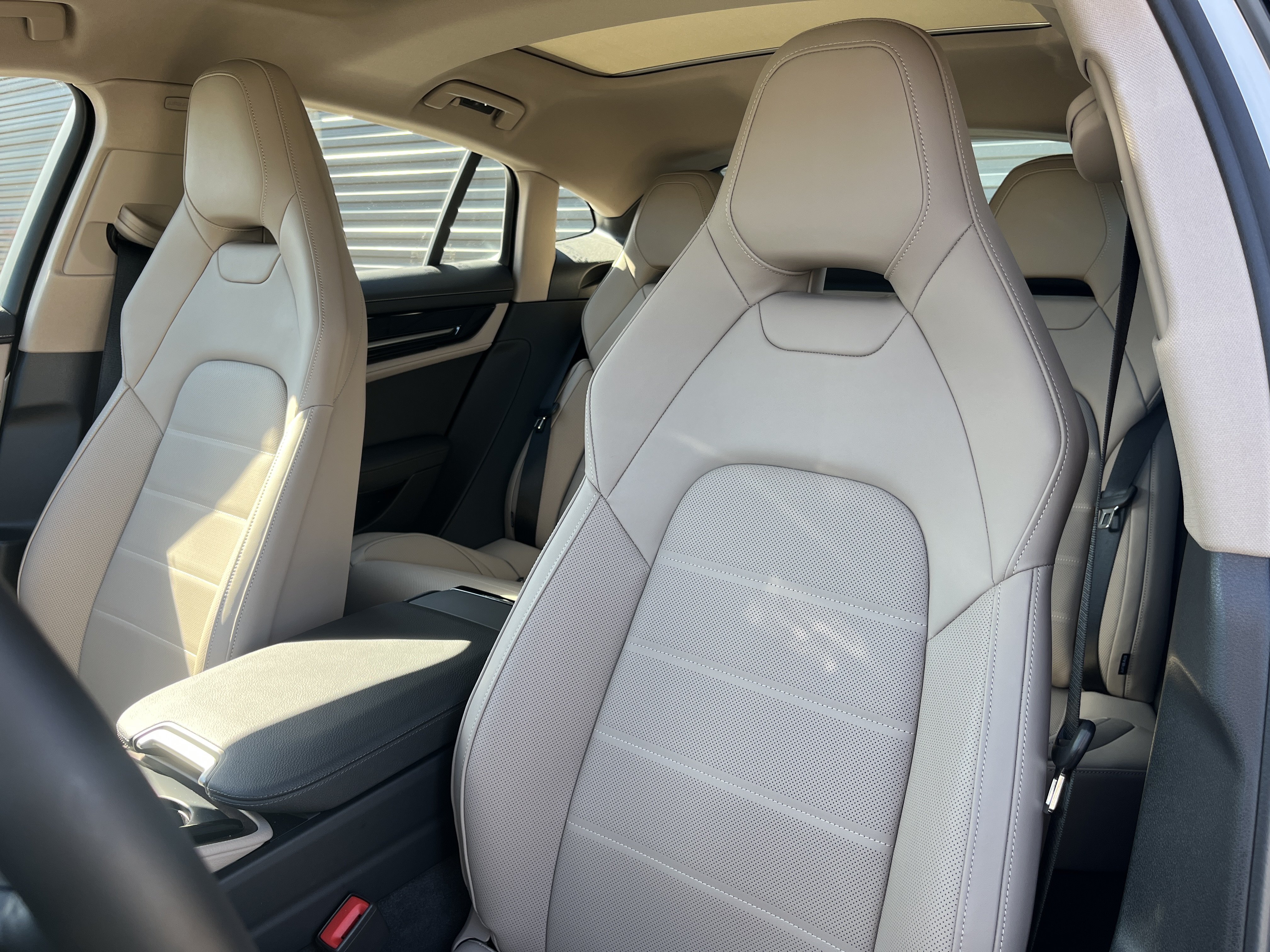 2026 Porsche Panamera Base - Photo 13