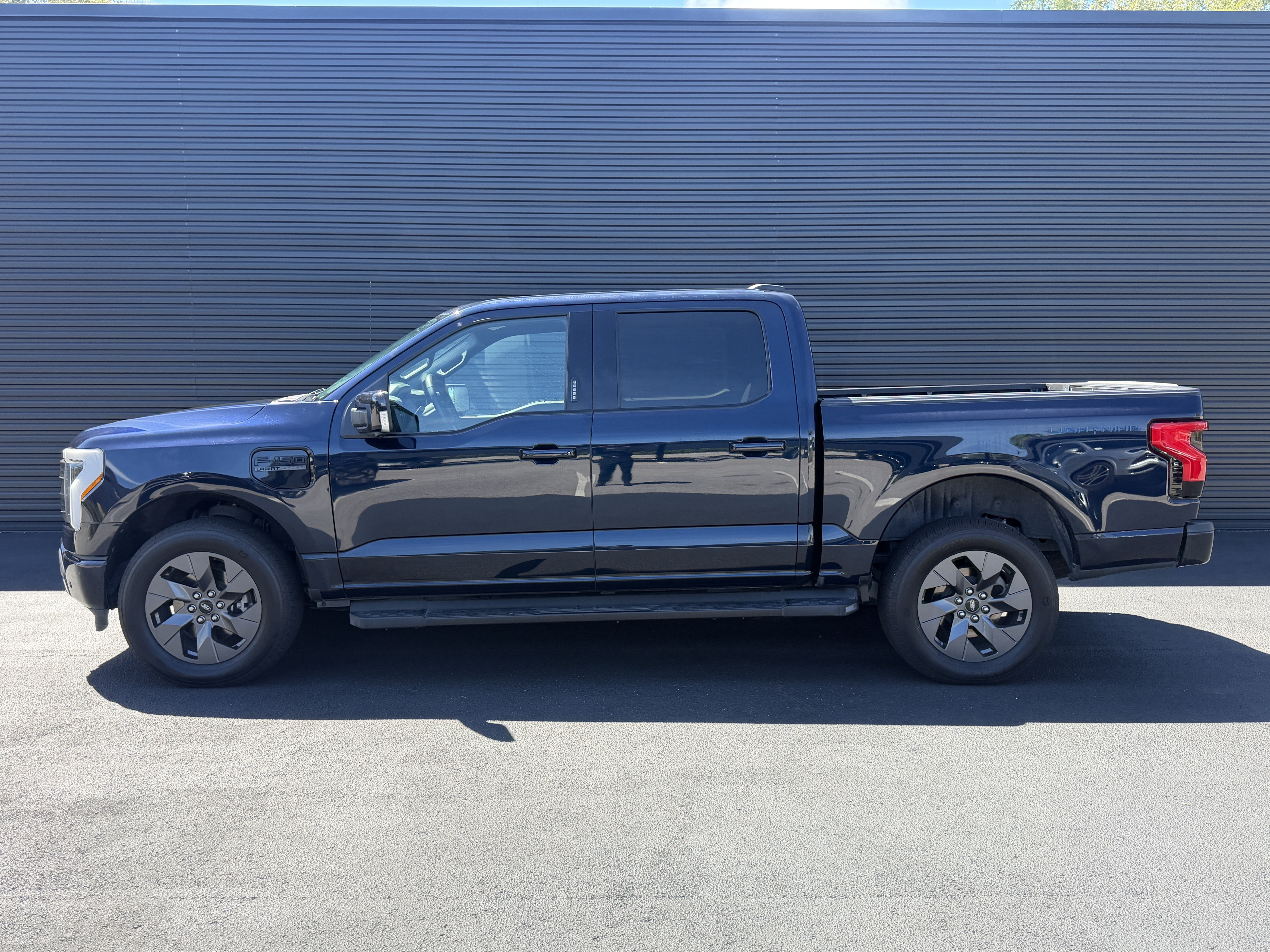 Used 2023 Ford F-150 Lightning Lariat Truck SuperCrew Cab