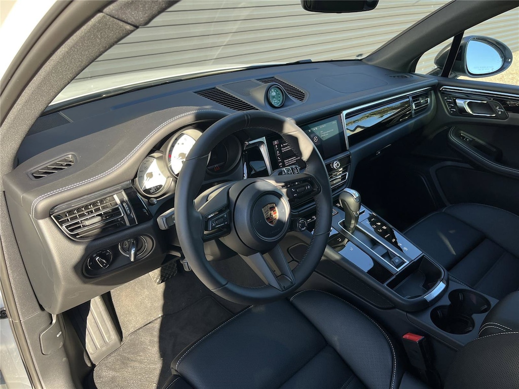 New 2026 Porsche Macan T