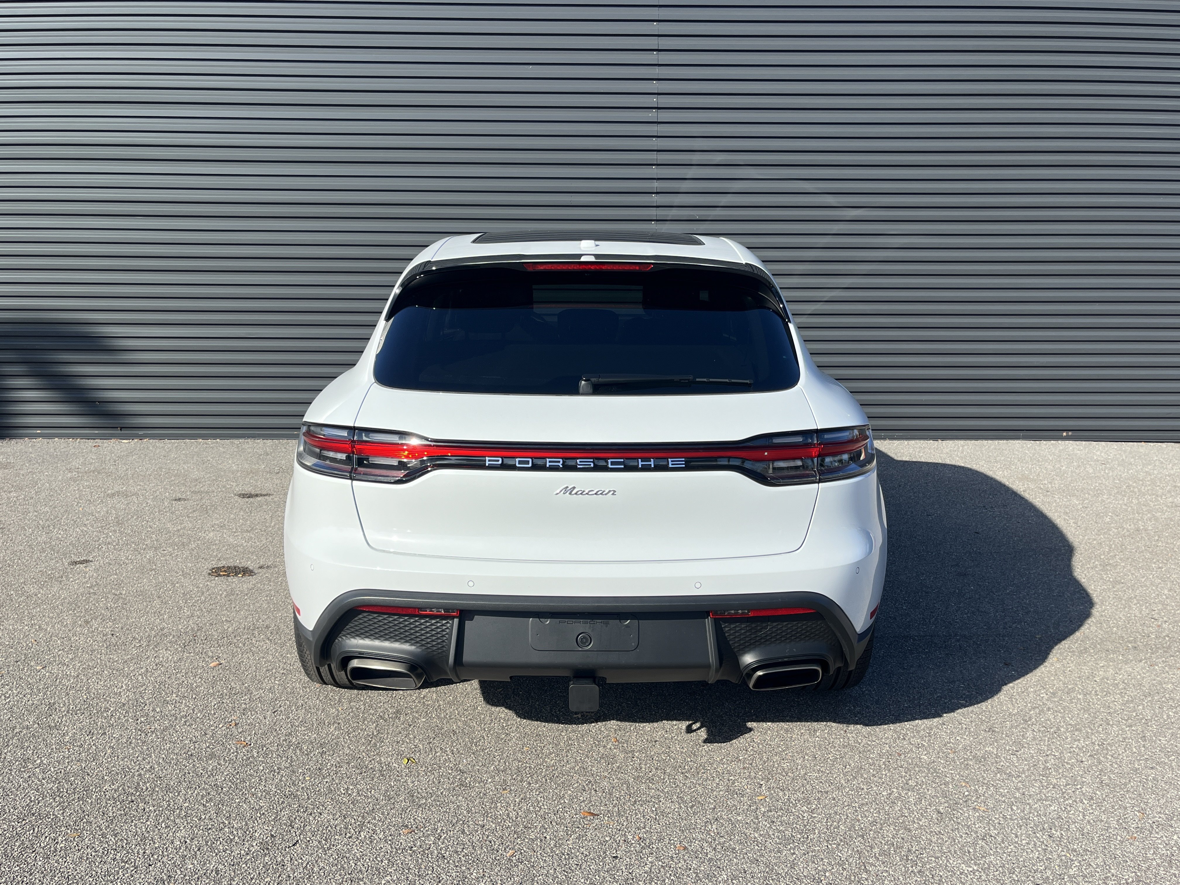2026 Porsche Macan Base - Photo 10