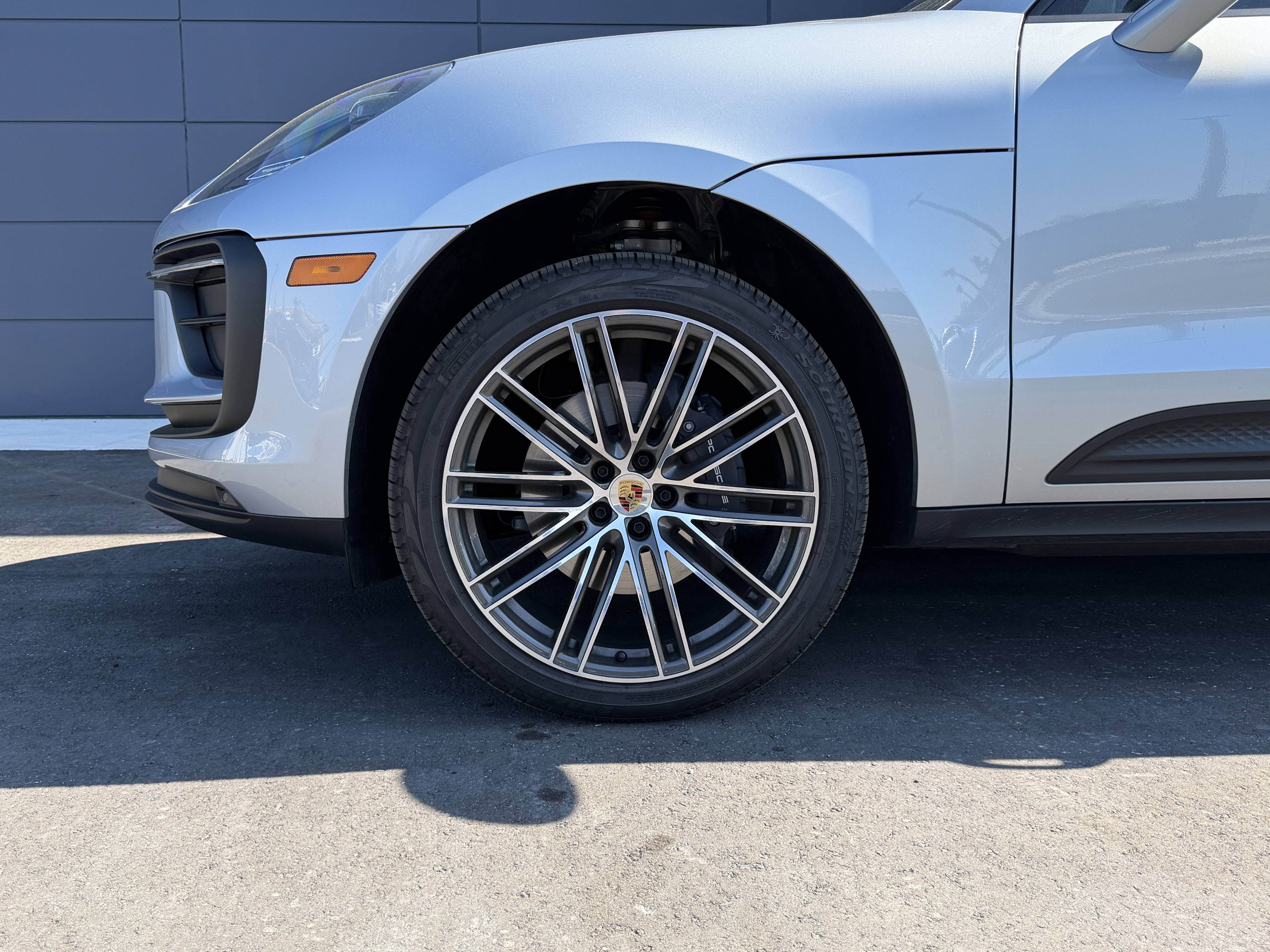 2026 Porsche Macan Base - Photo 12