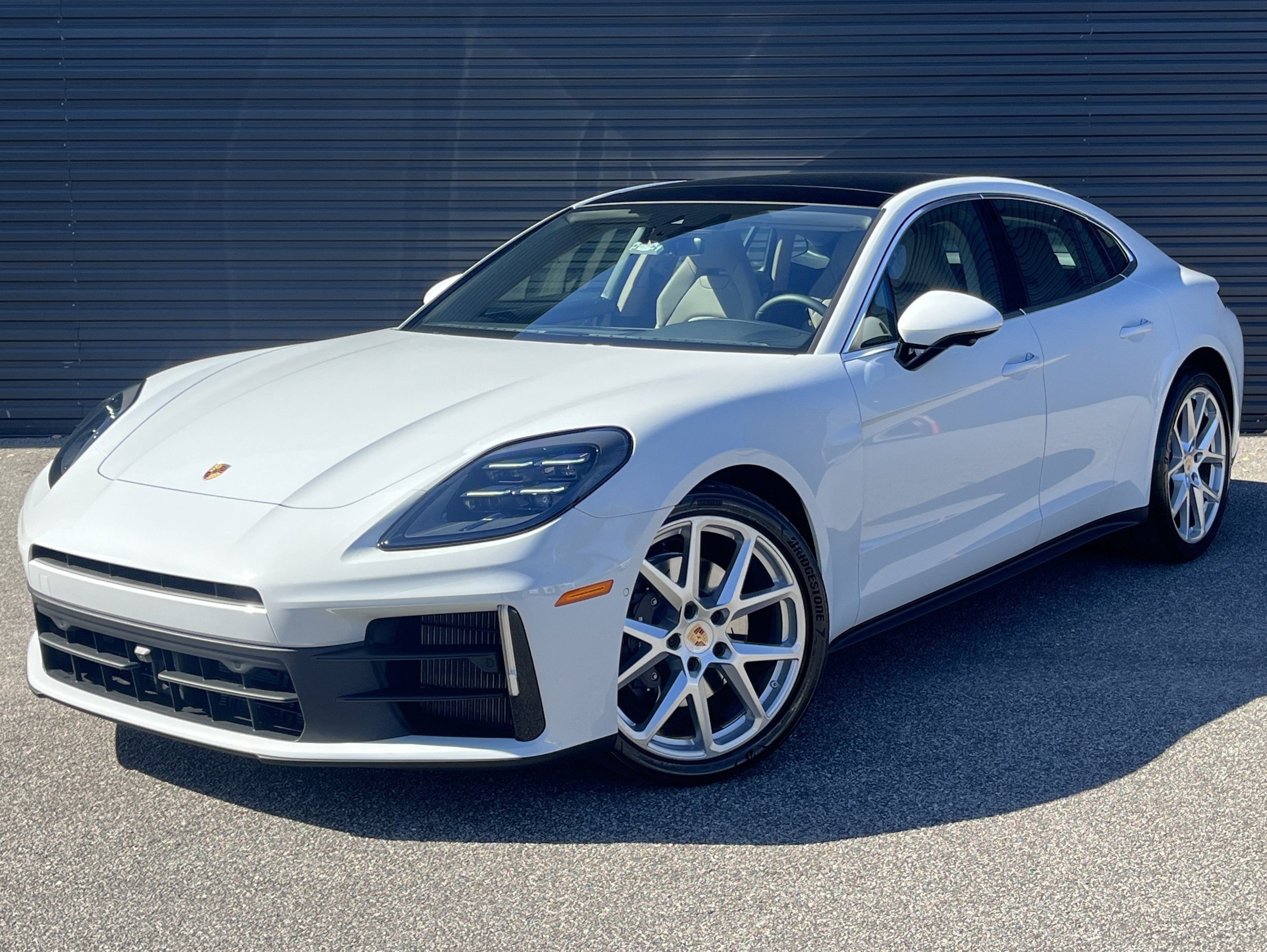 2026 Porsche Panamera