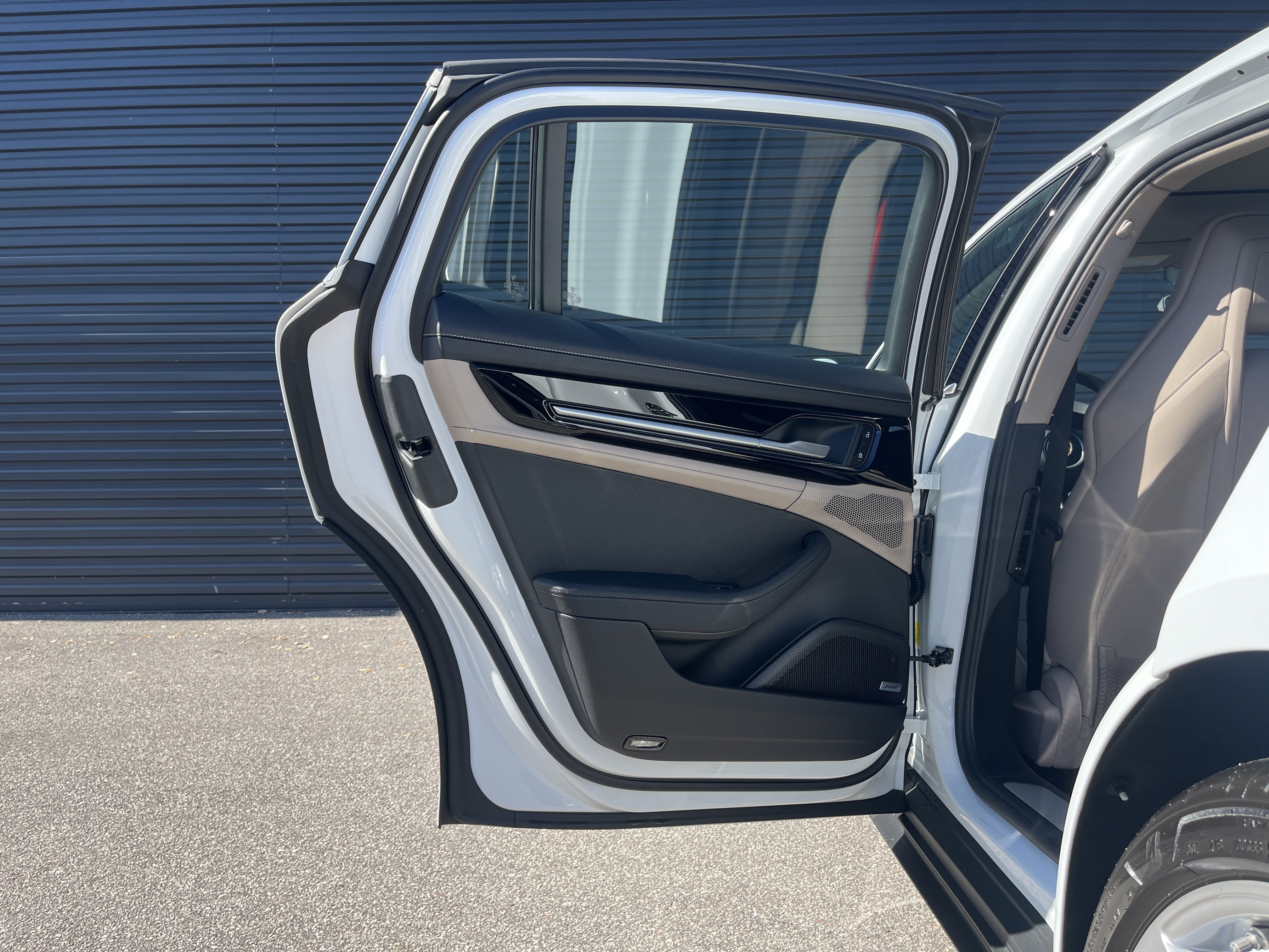 2026 Porsche Panamera Base - Photo 25