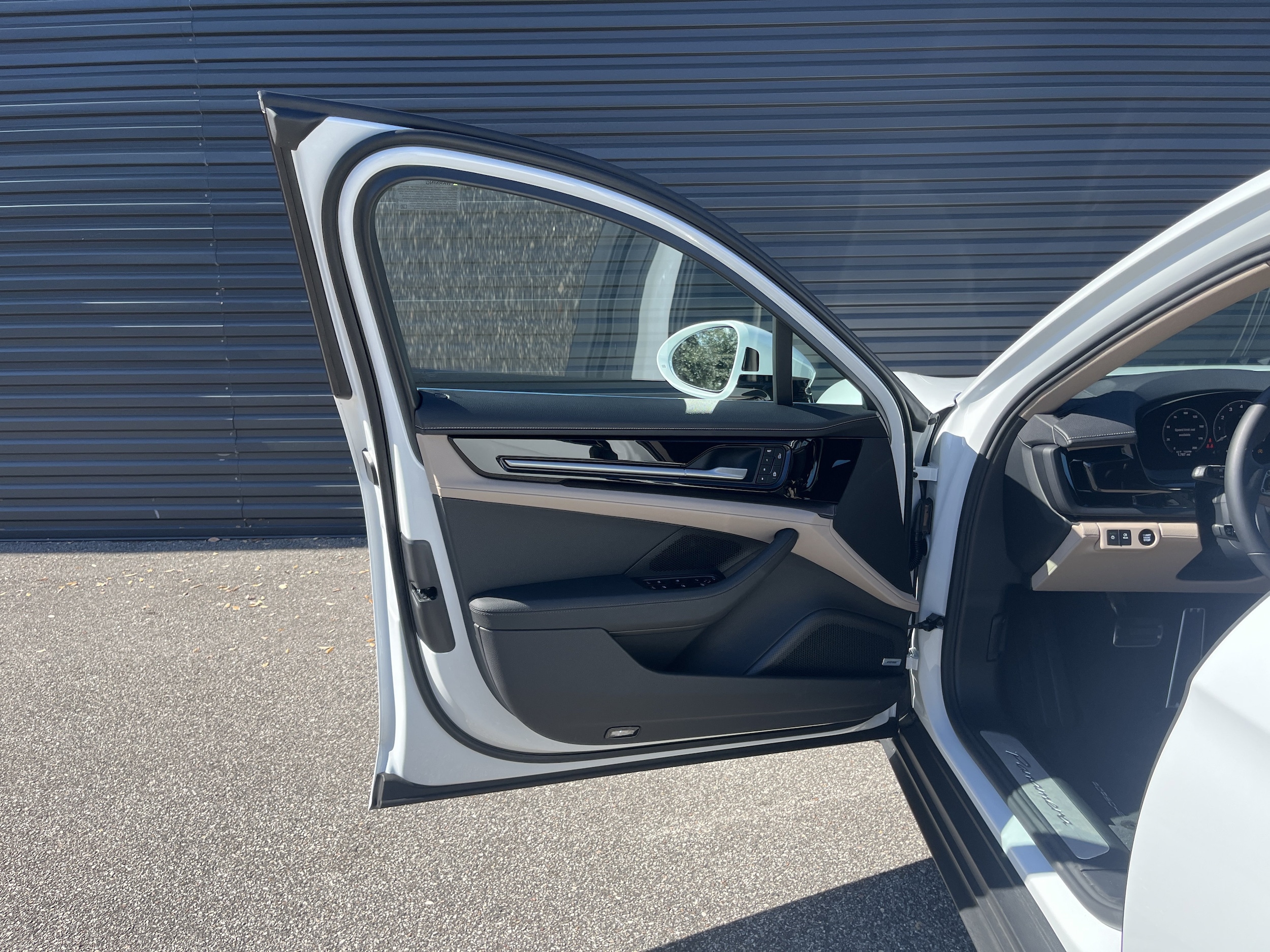2026 Porsche Panamera Base - Photo 22