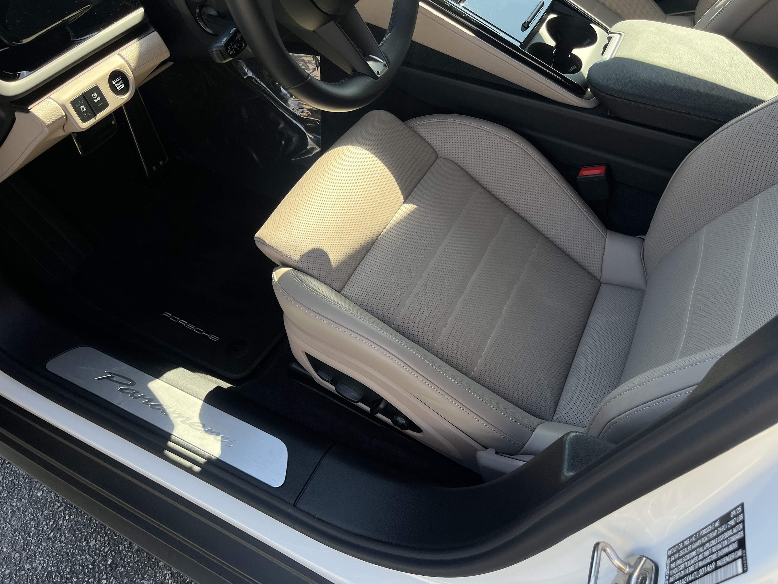 2026 Porsche Panamera Base - Photo 14