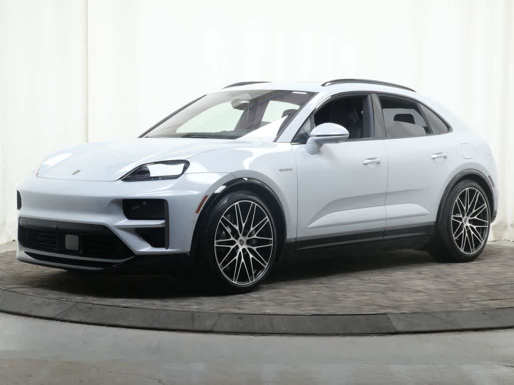 2026 Porsche Macan