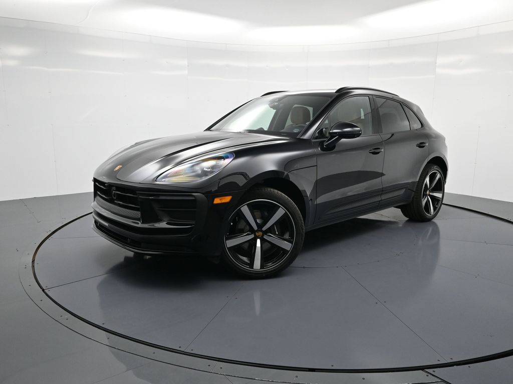 2026 Porsche Macan