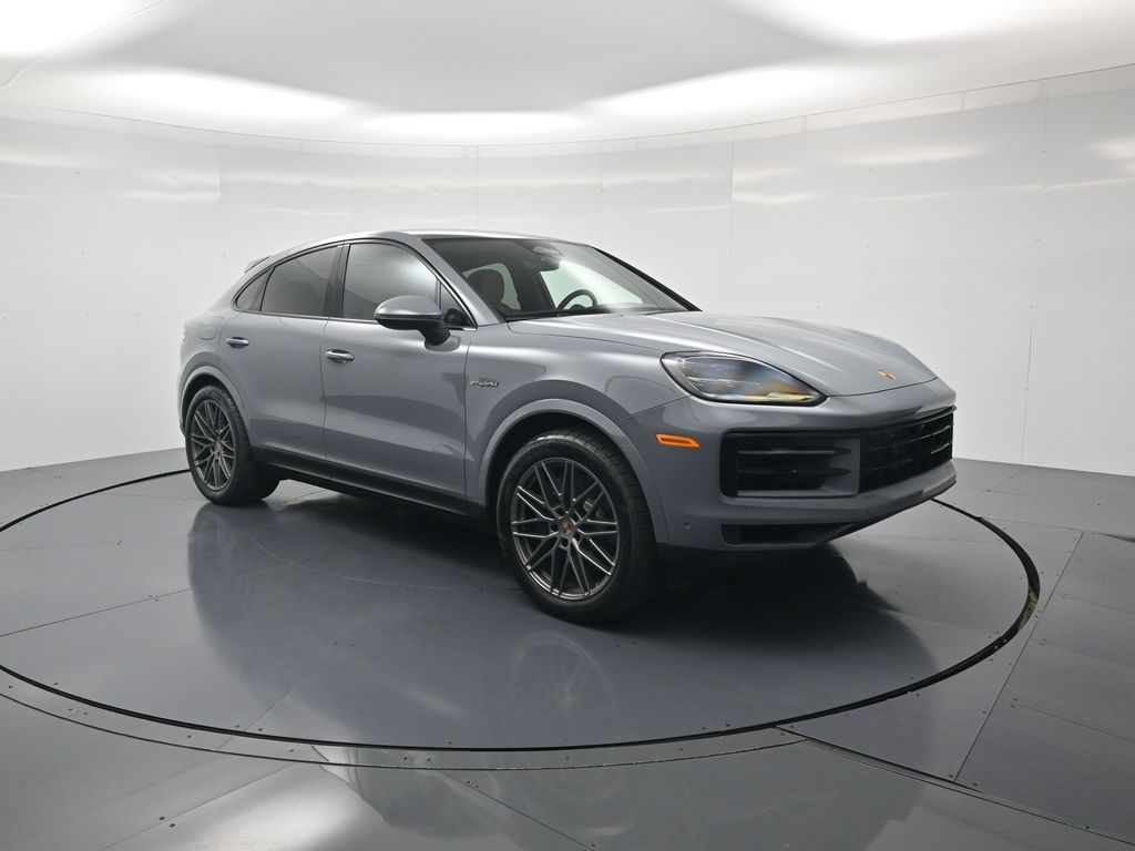 2026 Porsche Cayenne Coupe E-Hybrid - Photo 48