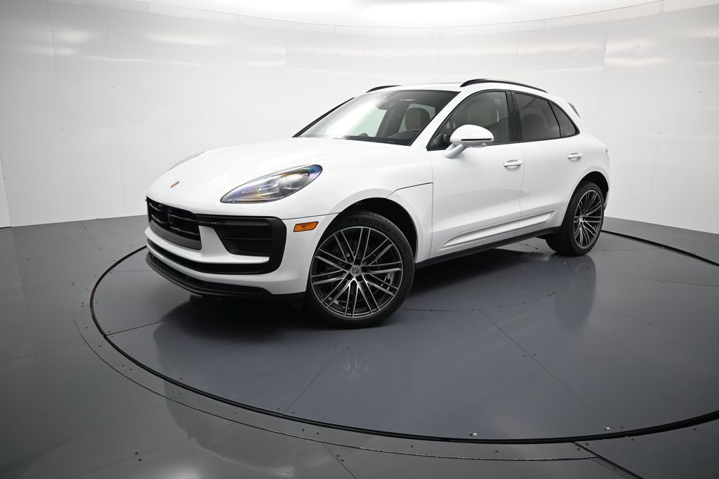 2026 Porsche Macan SUV