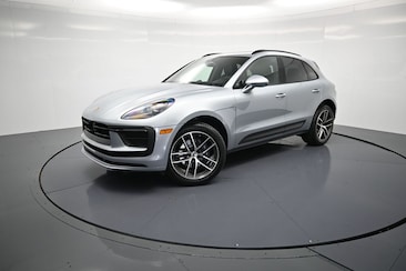 2026 Porsche Macan SUV