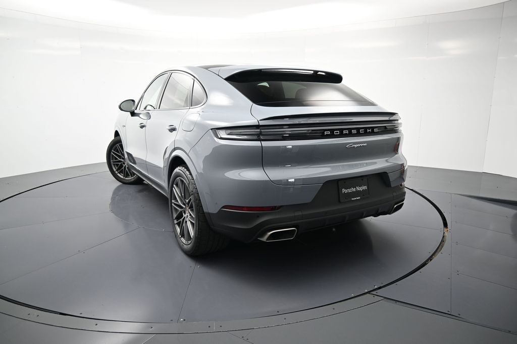 2026 Porsche Cayenne Coupe E-Hybrid - Photo 44