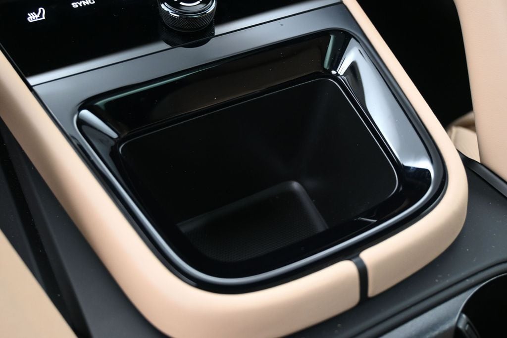 2026 Porsche Cayenne Coupe E-Hybrid - Photo 20