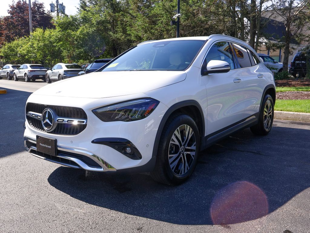 2025 Mercedes-Benz GLA