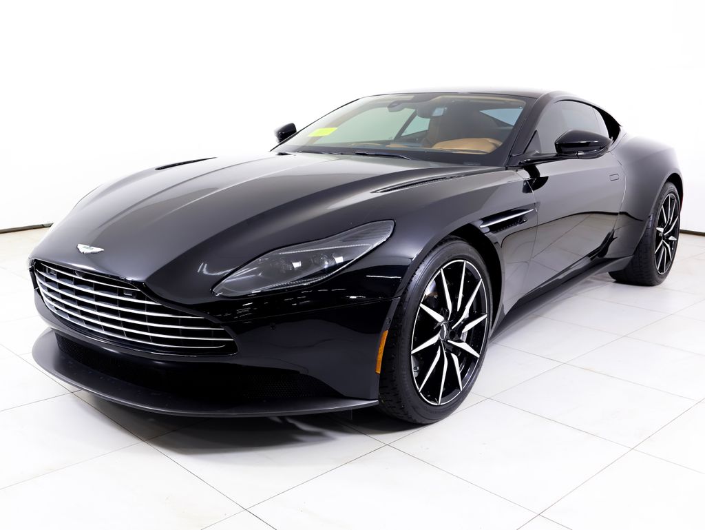 2020 Aston Martin DB11
