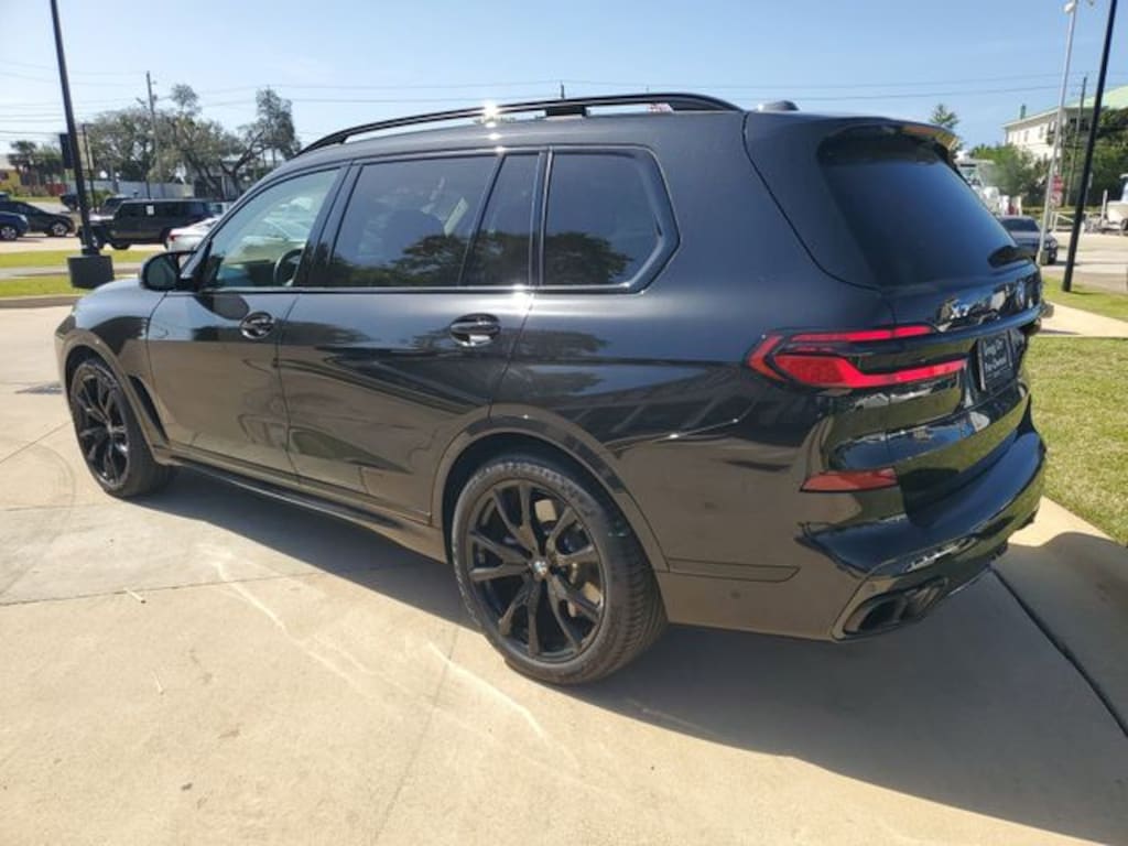 Used 2024 BMW X7 M60i SUV