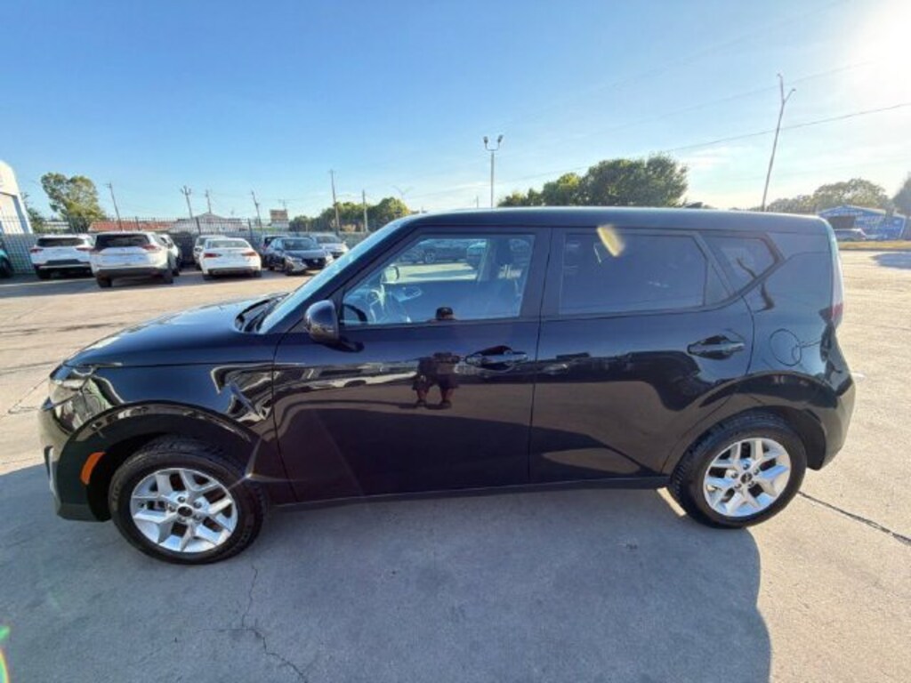 Used 2024 Kia Soul Hatchback