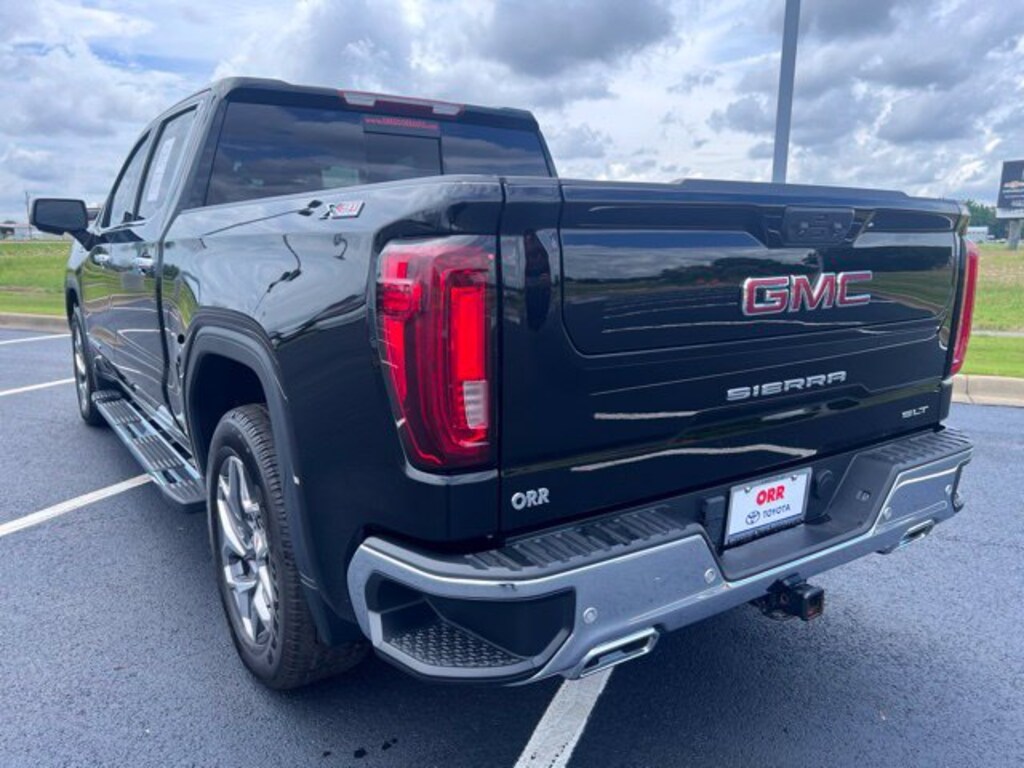 Used 2022 GMC Sierra 1500 SLT Truck Crew Cab