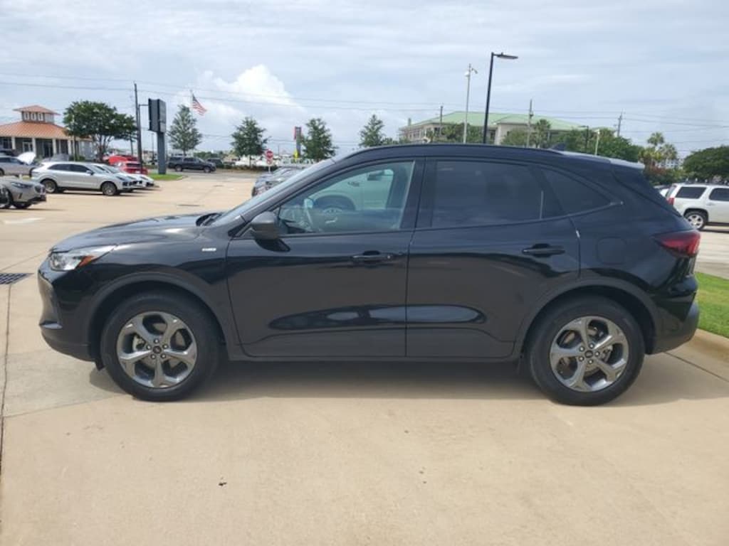 Used 2025 Ford Escape ST-Line SUV