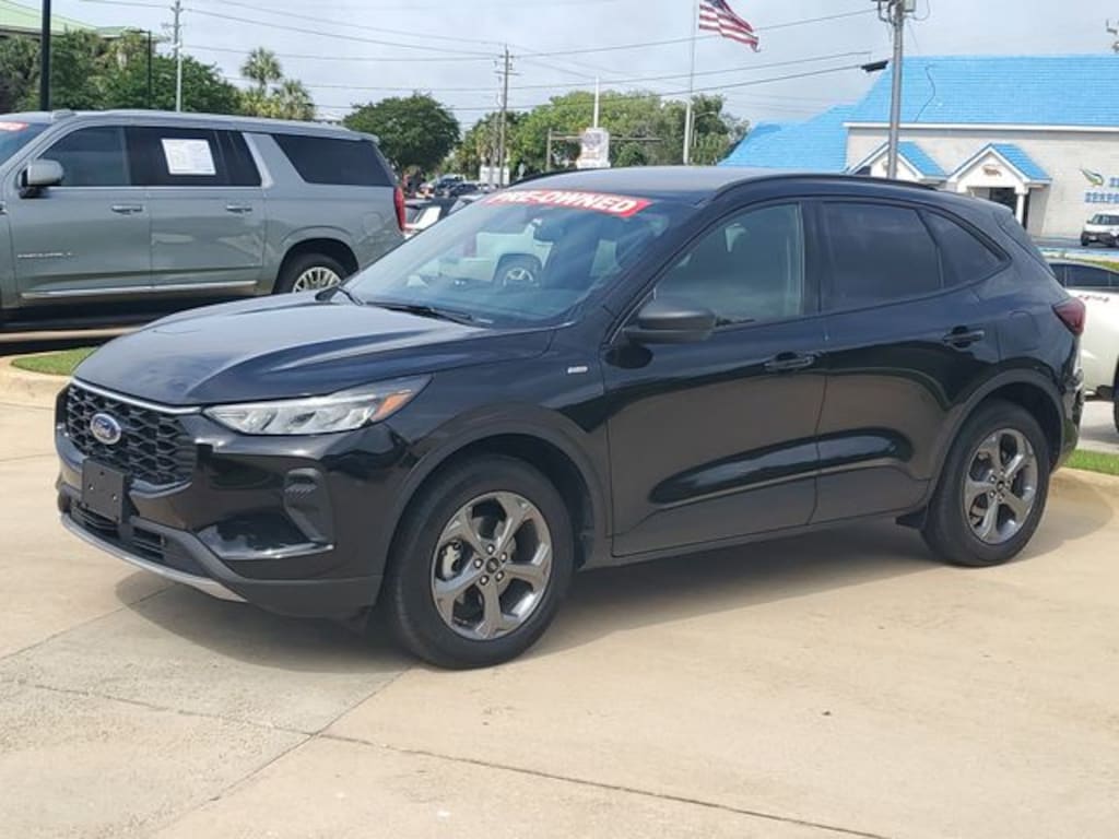 Used 2025 Ford Escape ST-Line SUV
