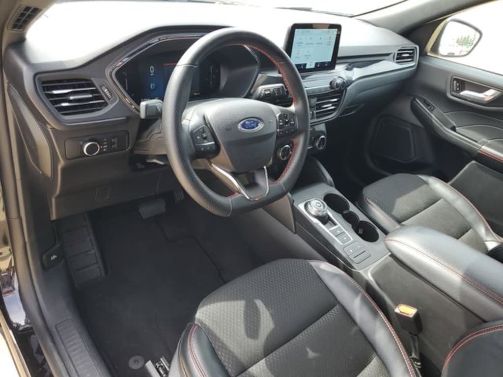 Used 2025 Ford Escape ST-Line SUV