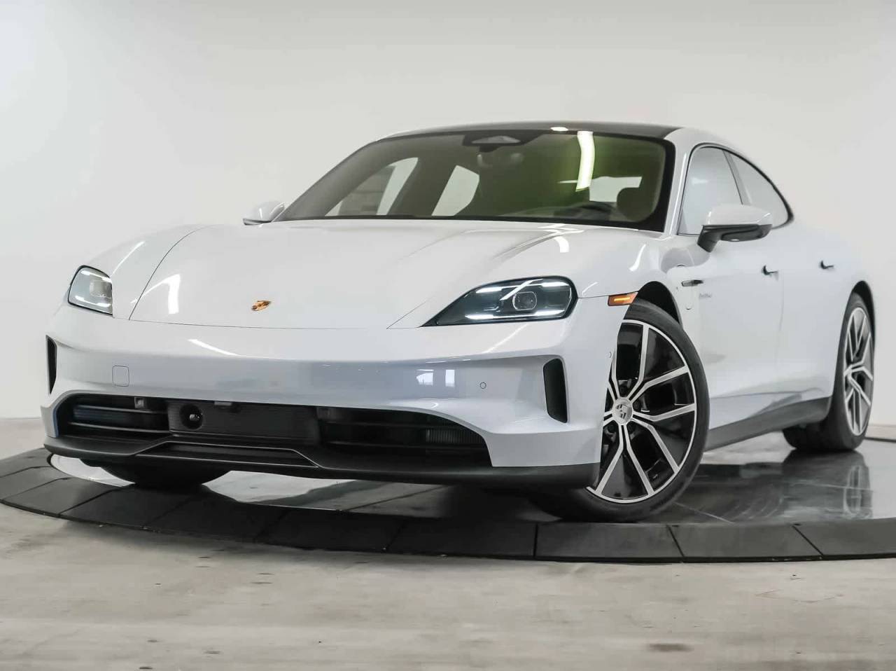 2026 Porsche Taycan