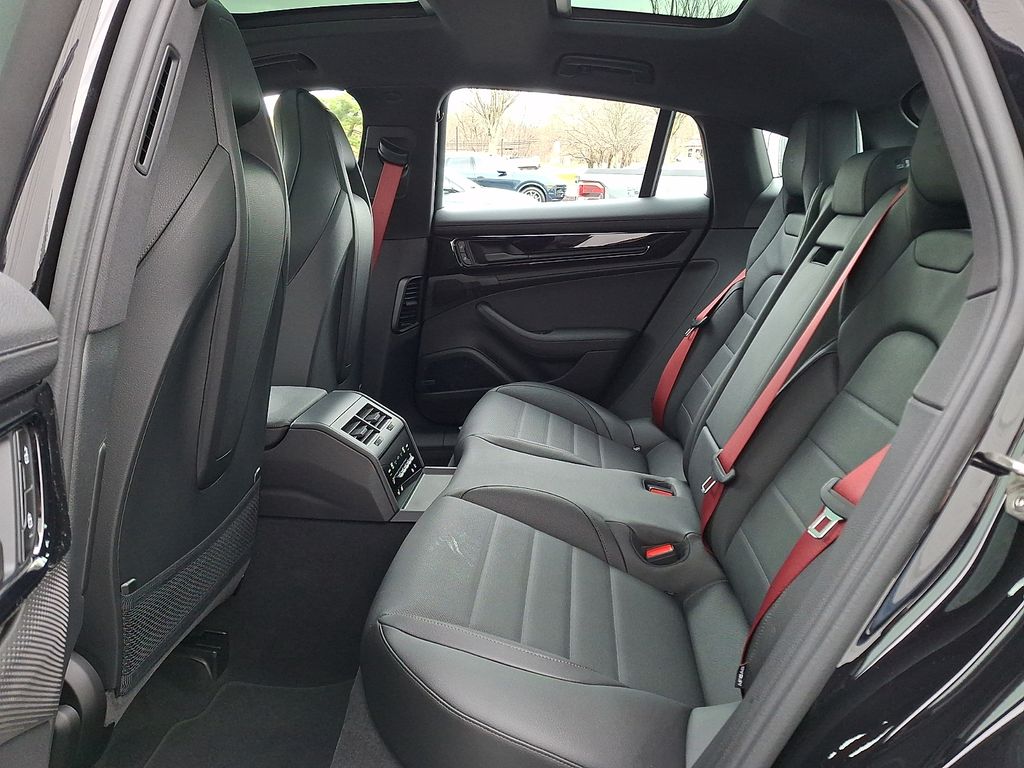 2026 Porsche Panamera Base - Photo 14
