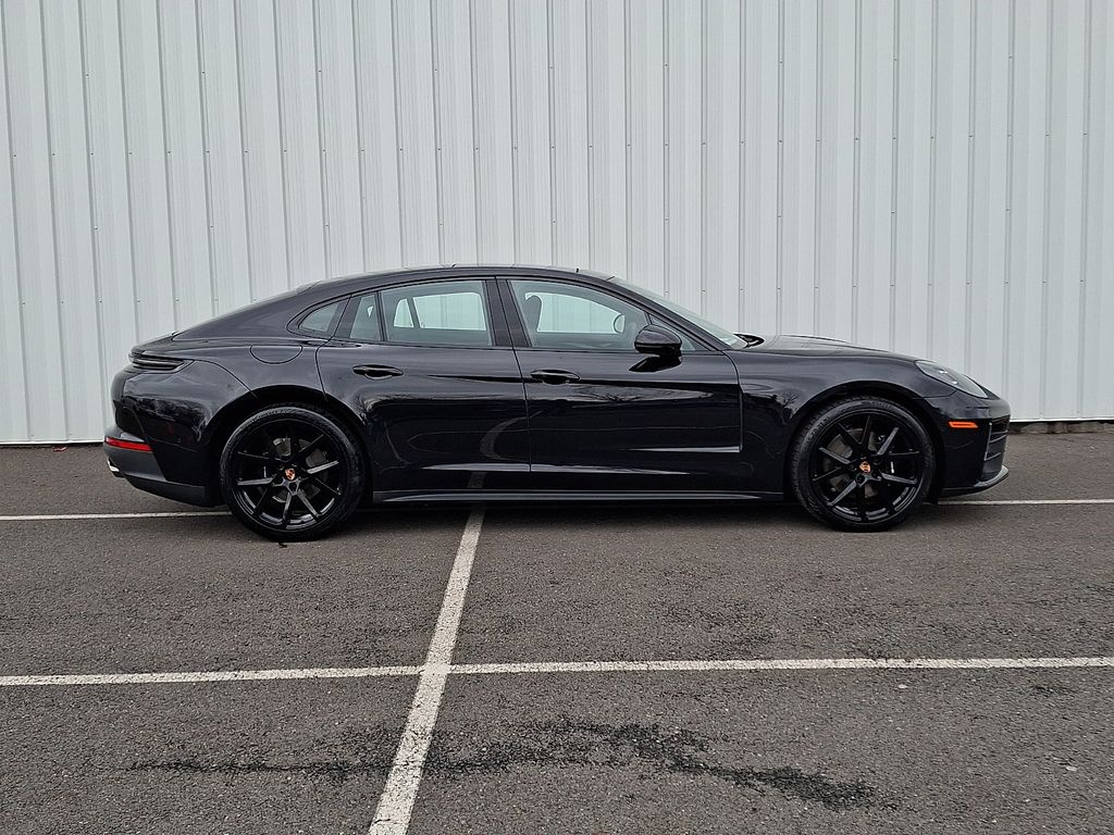 2026 Porsche Panamera Base - Photo 8