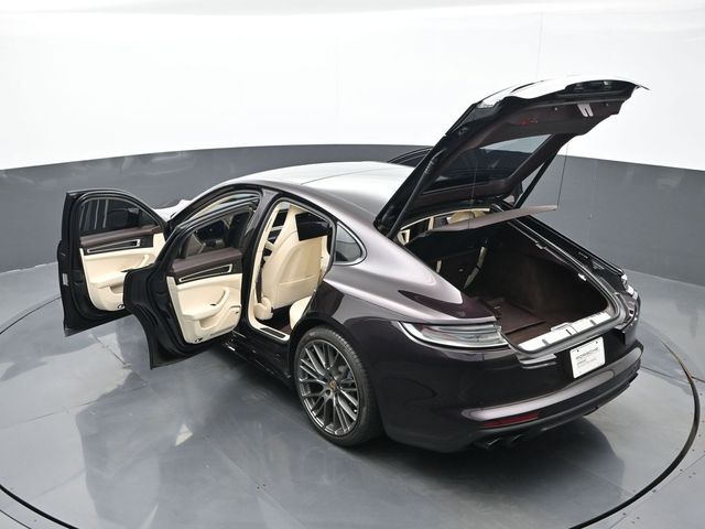 2023 Porsche Panamera Platinum Edition - Photo 30