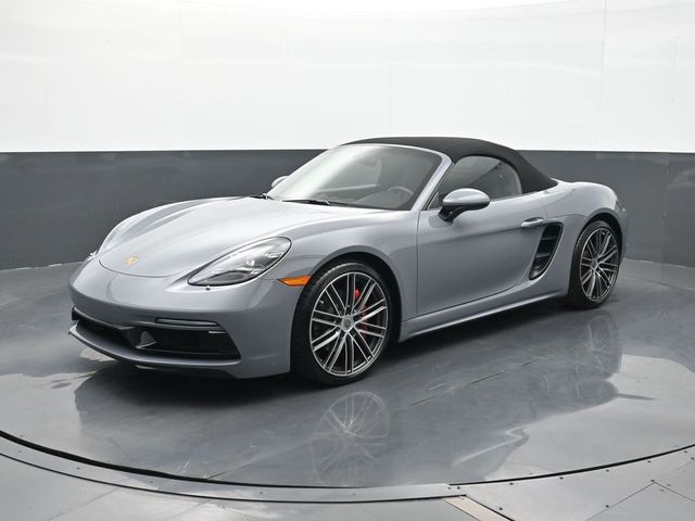 2025 Porsche 718