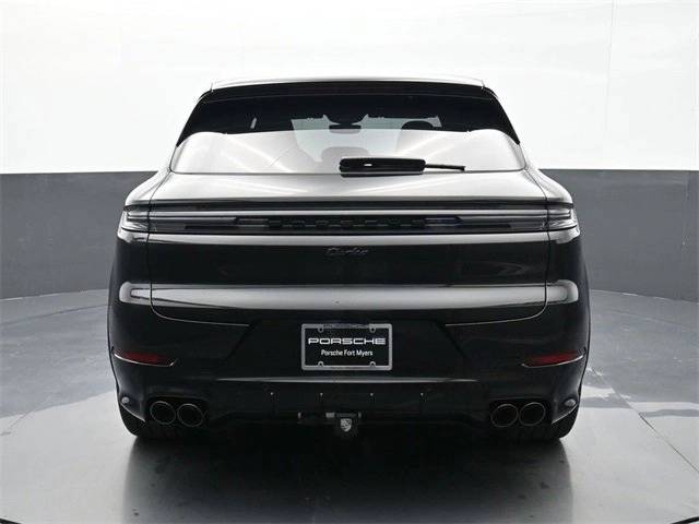2026 Porsche Cayenne Turbo E-Hybrid - Photo 7