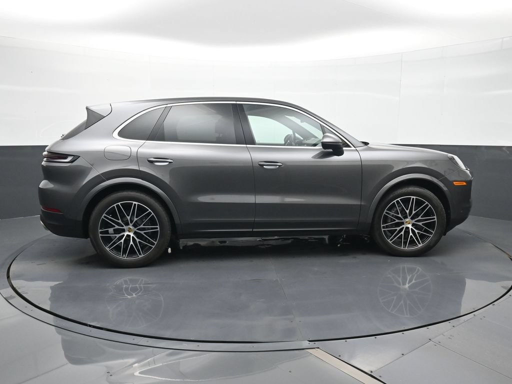 2024 Porsche Cayenne Base - Photo 23