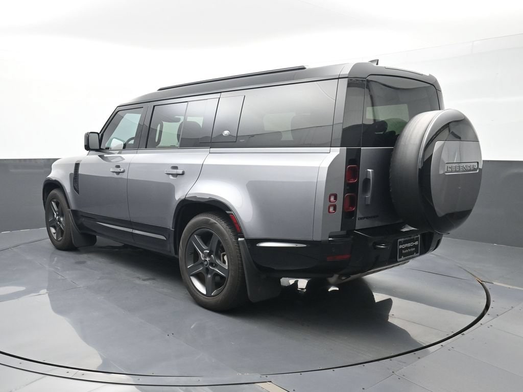 Used 2024 Land Rover Defender 130 X-Dynamic SE SUV